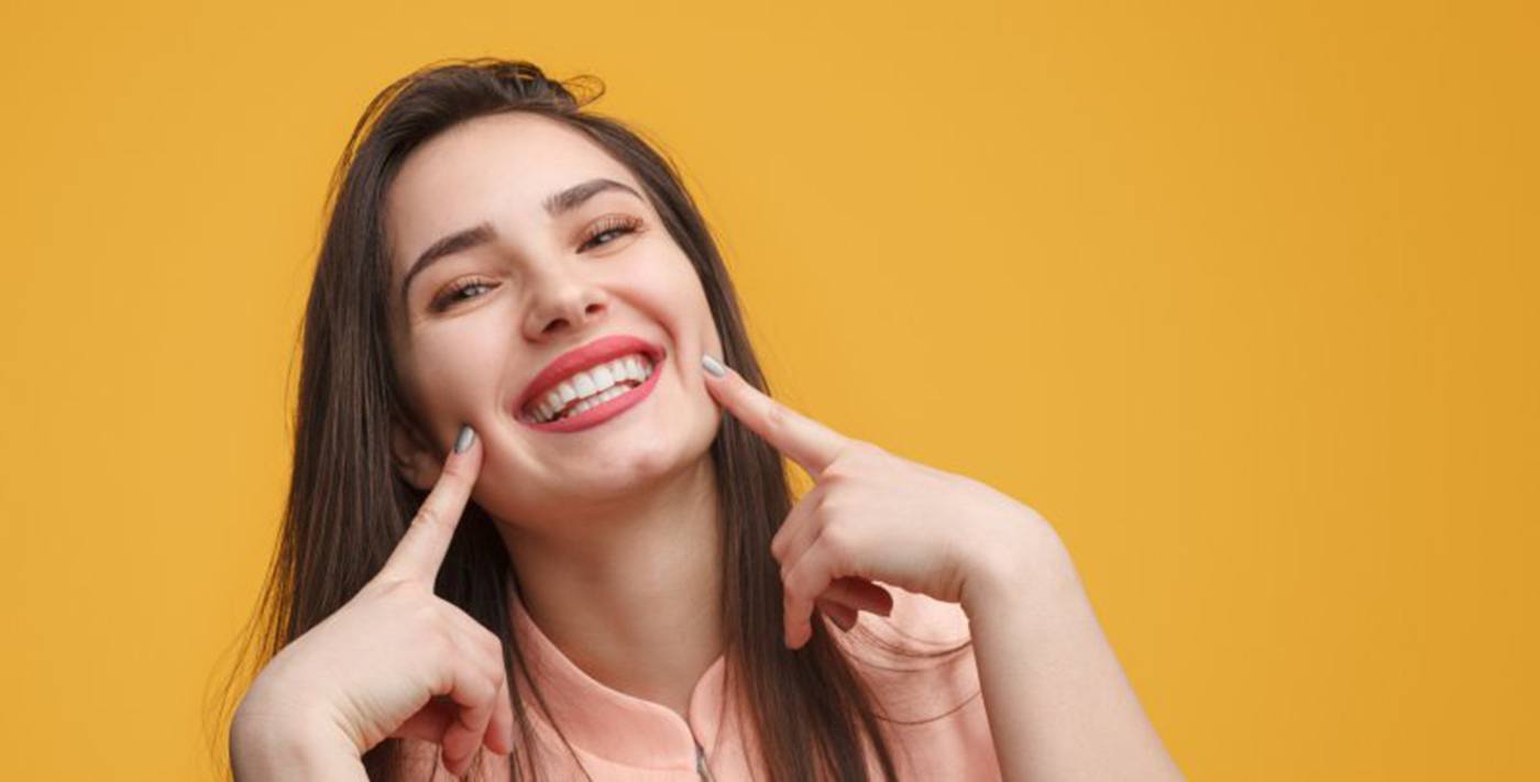 Lady shows off pretty smile